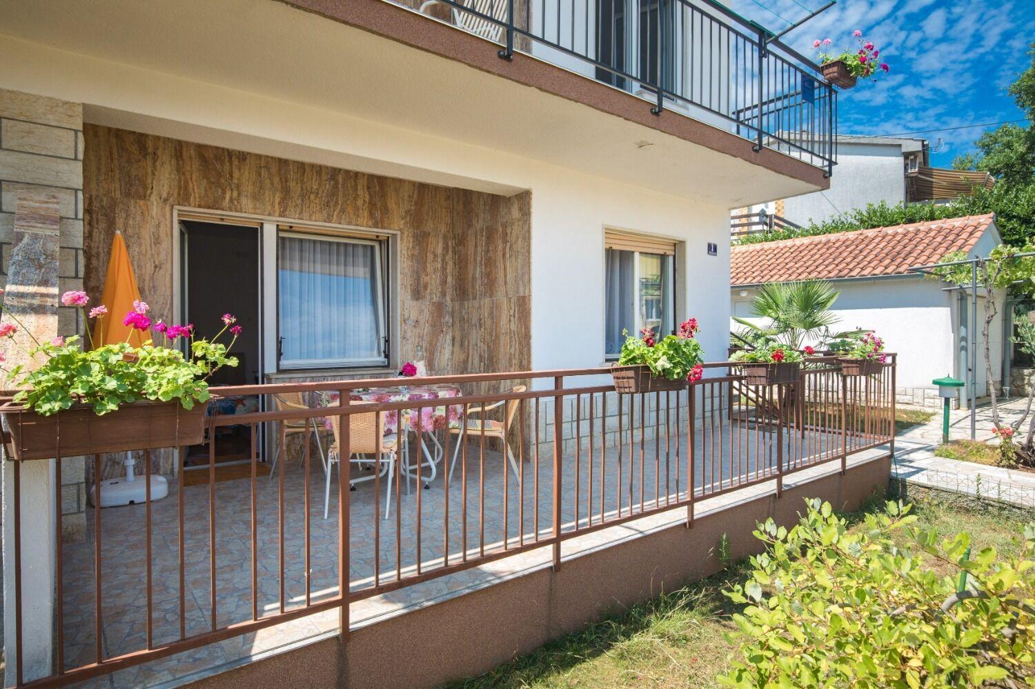 Apartments Kate - 100 M From Beach Malinska Luaran gambar